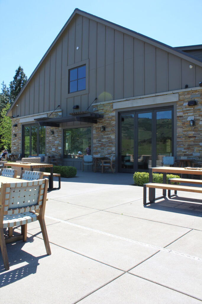 Irvine & Roberts Vineyards