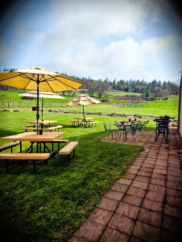 Cliff Creek Cellars