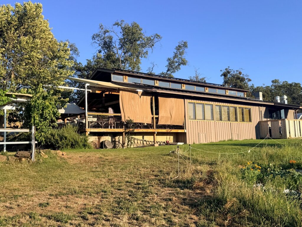 Dunbar Farms/Rocky Knoll Tasting Room