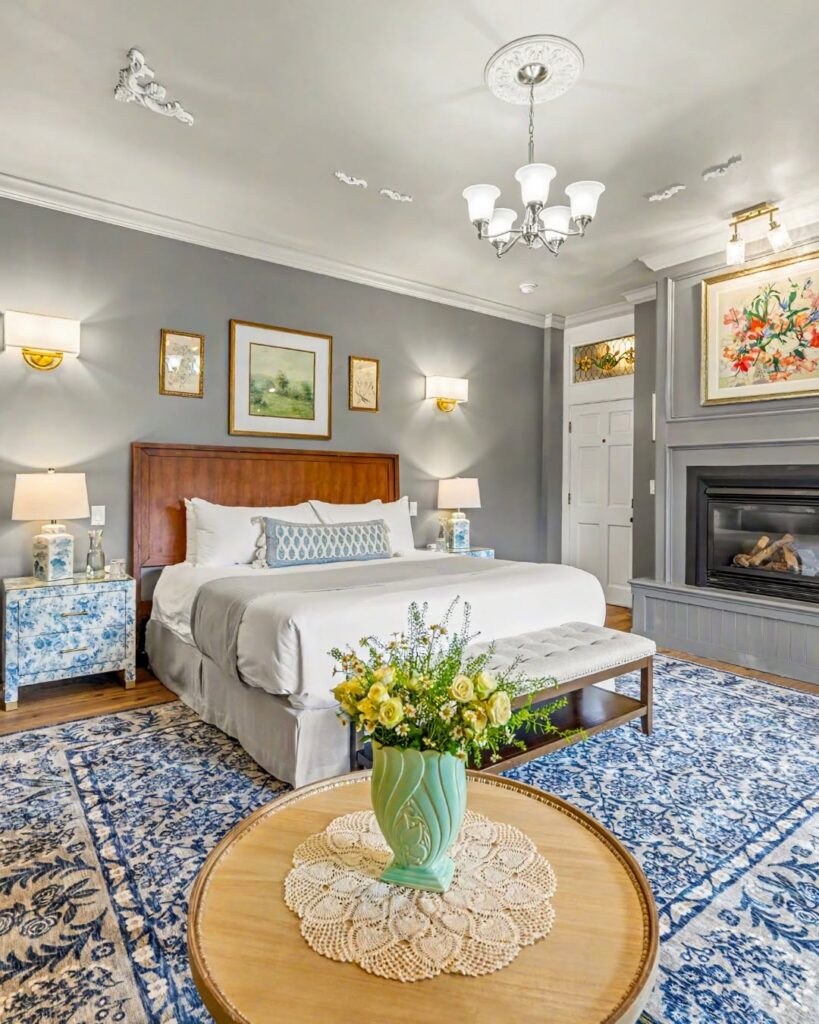 McCully House Inn