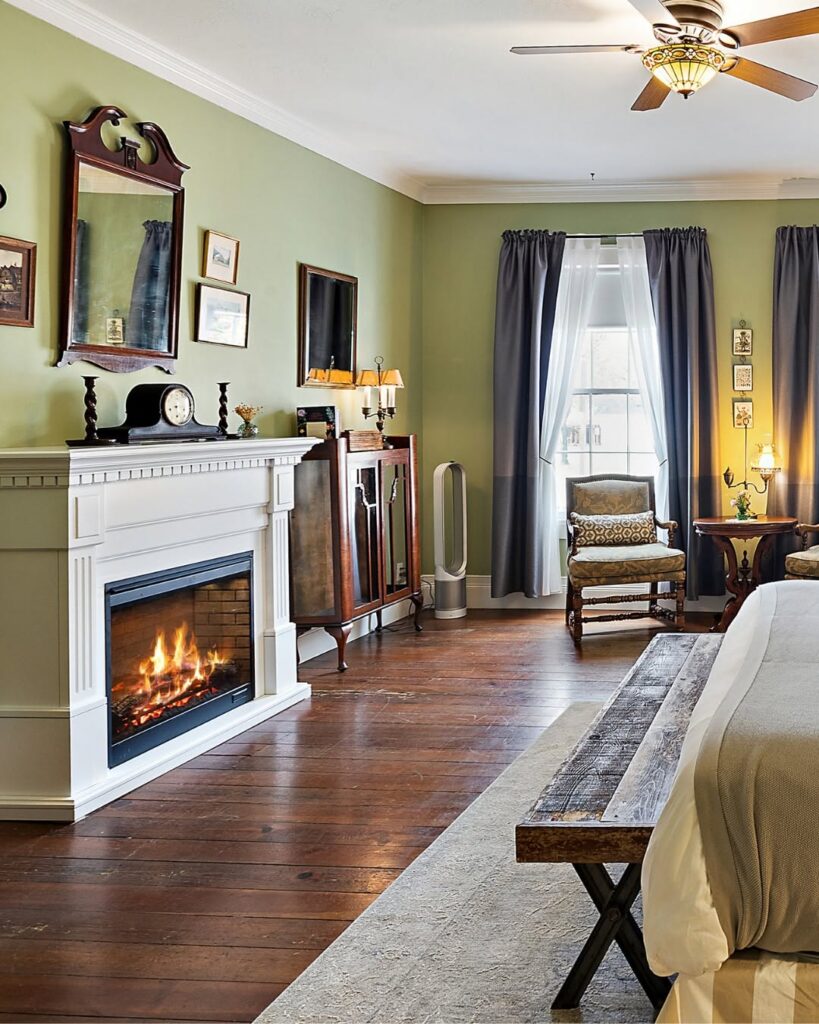 McCully House Inn