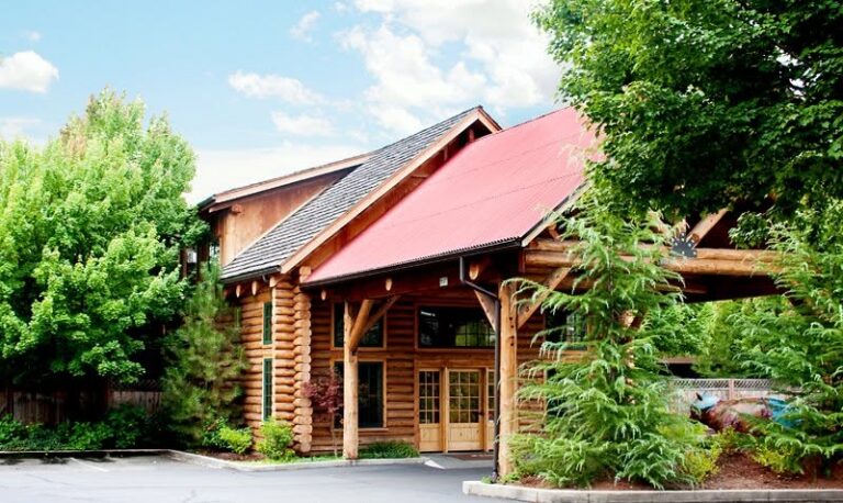 Lodge@RS, The Lodge at Riverside